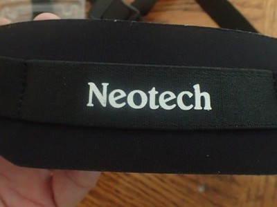 NEOTECH SOFT SAX STRAP for ALTO, TENOR AND BARITONE with PLASTIC SWIVEL HOOK