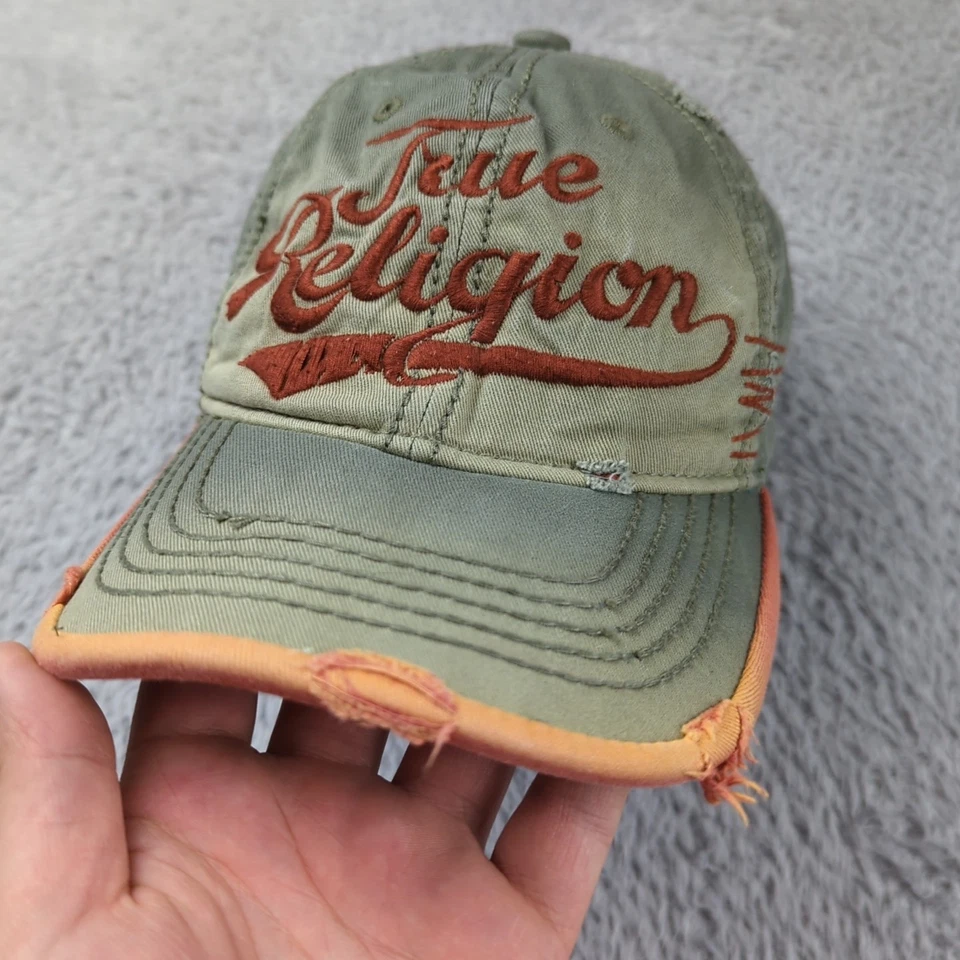 Sombrero True Religion Para Hombre Correa Ajustable Trasera Escritura Envejecida De Colección Y2K Foto 2 de 4
