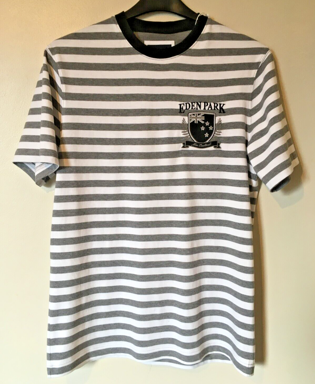 Embroidered New Zealand T-Shirt EDEN PARK Paris Short Sleeve Medium BNWT Striped