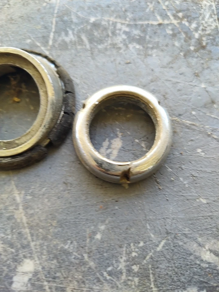 1965 Ford Thunderbird Antenna Bezel's - Image 2 of 4