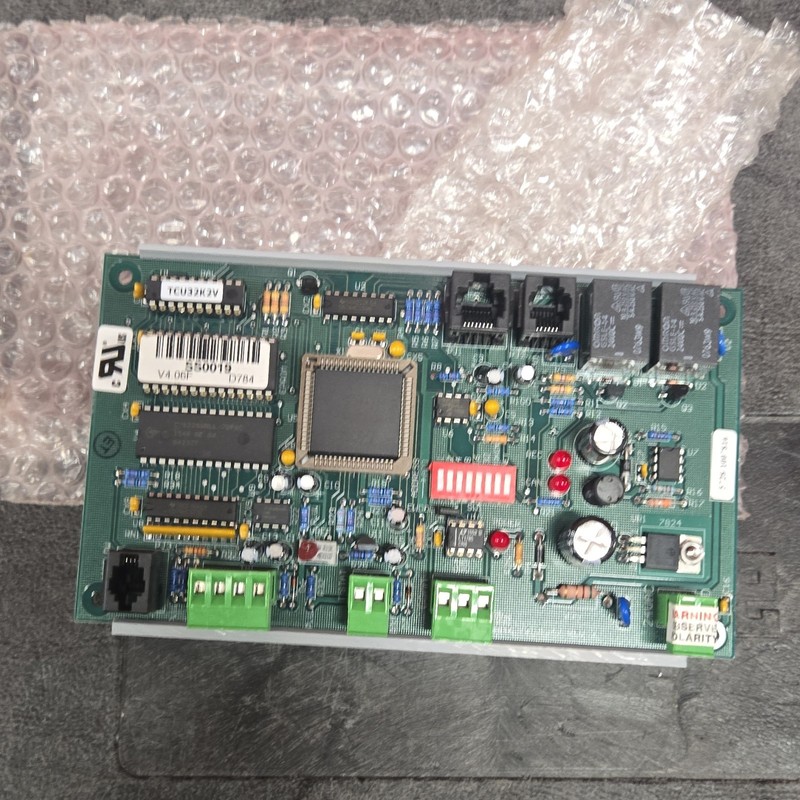 Wattmaster OE320-00-AZZONE ZONE CONTROLLER NEW**YS101562 REV 3 **