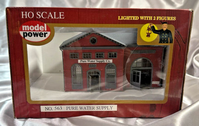 Model Power HO Scale #563 Pure Water Supply Building Co. Red Brick Brand New