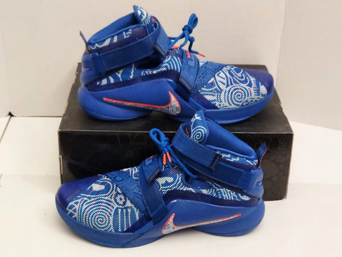 Size 14 Nike Zoom LeBron Soldier 9 LE Game Royal missing lid