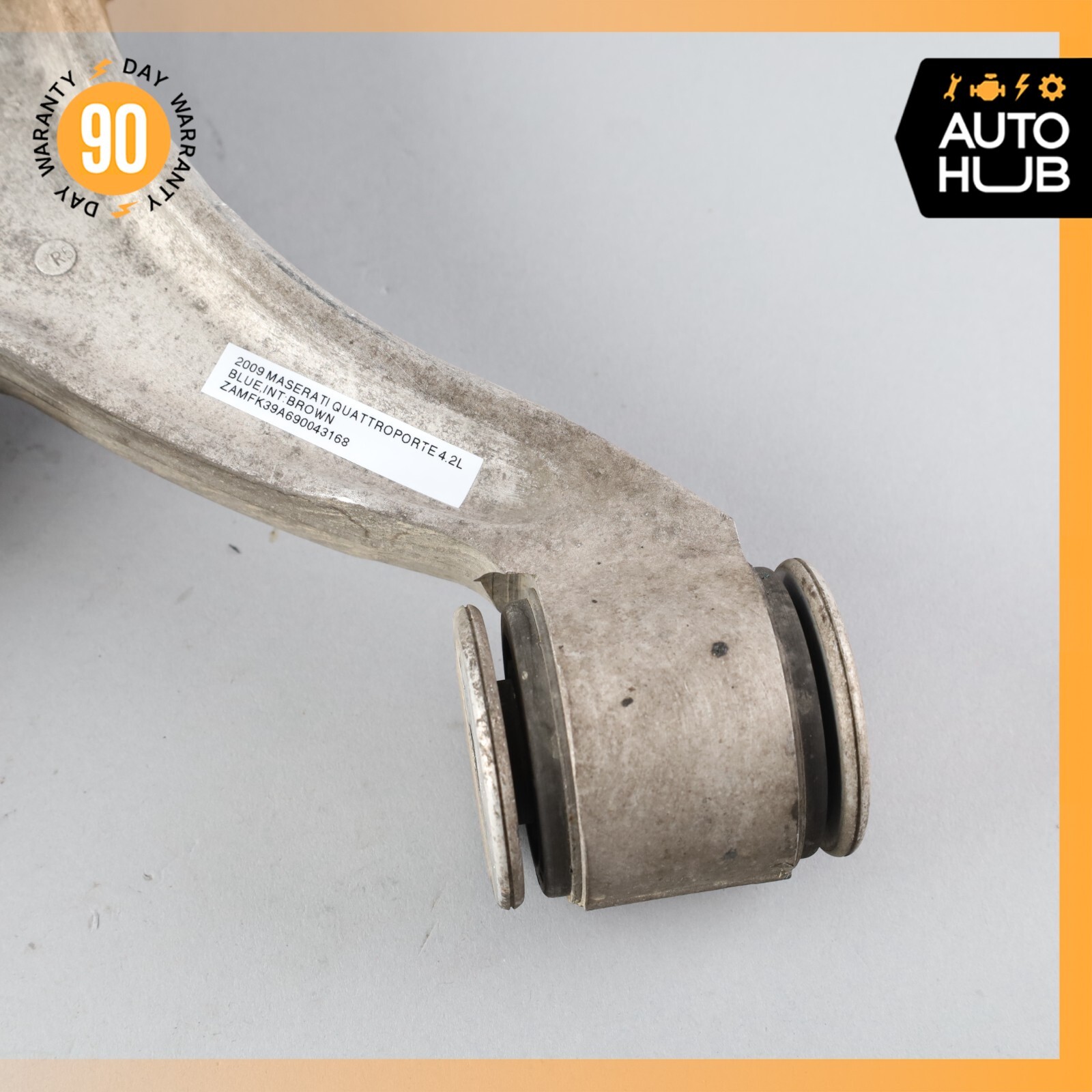 03-10 Maserati Quattroporte M139 Front Right Lower Control Arm 3206581 OEM 72k