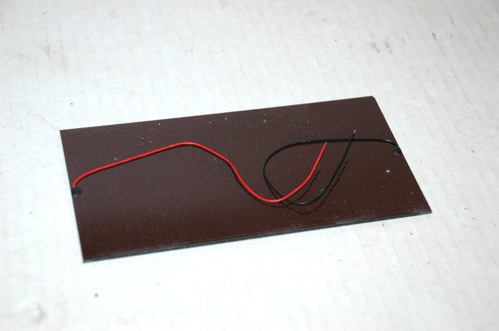 1 Sanyo Solar Panel Glass 21 v .25a   Project Hobby  NOS 6" x 3 " AM-5S01 (R1)