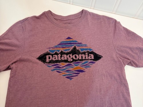 Patagonia Purple Men's Tshirt Small Slim
