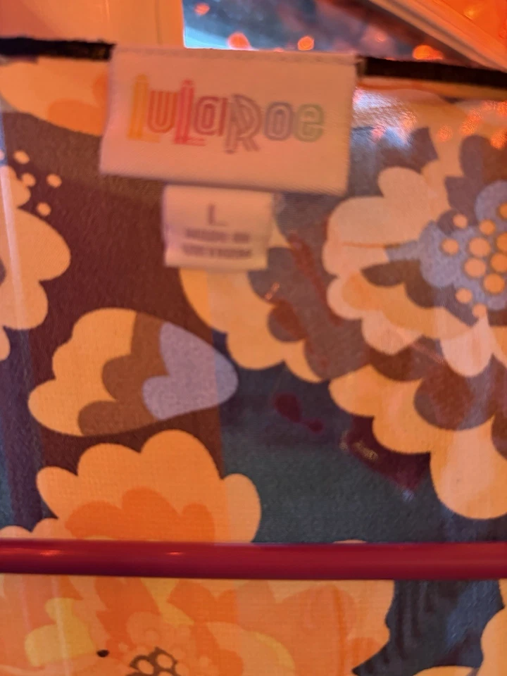 Kimono LuLaRoe Foto 2 de 3