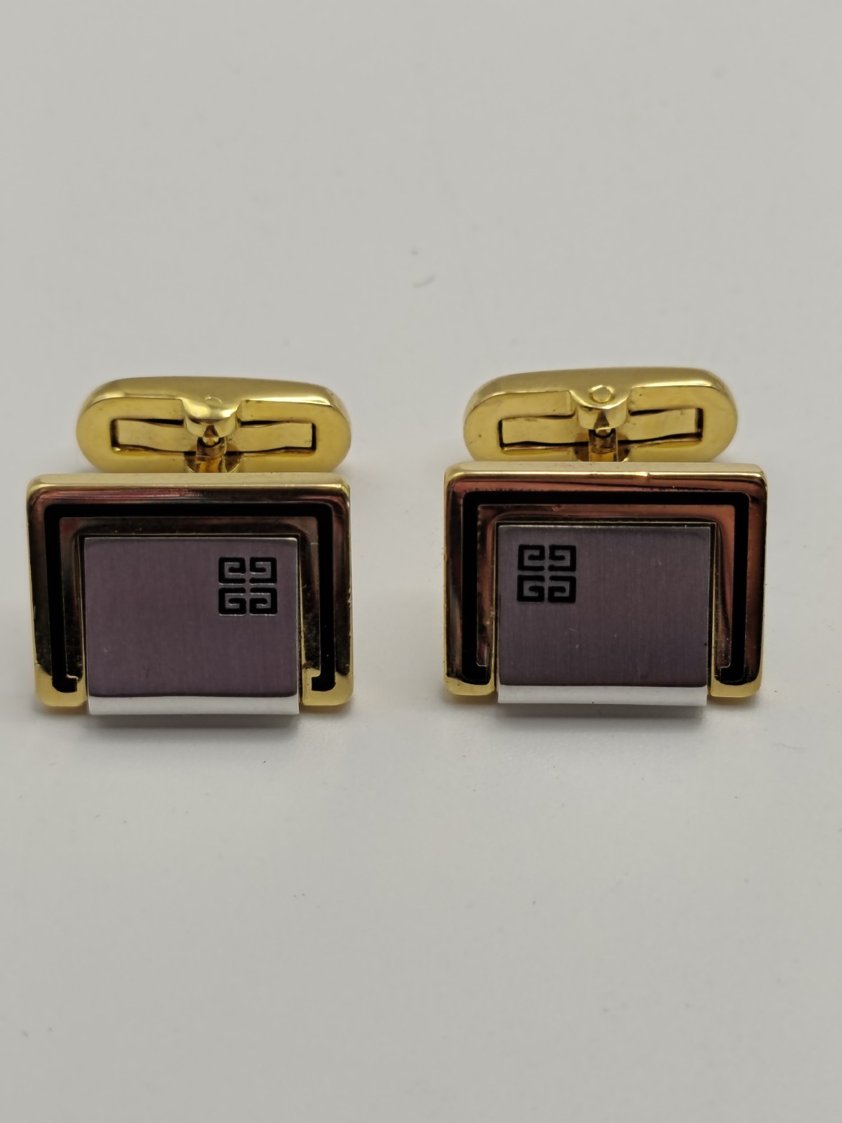 Givenchy Vintage Cufflinks And Tie Clip In Original Box image 6