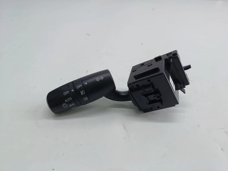 2017 MAZDA 2 MK3 1.5 Petrol Indicator Stalk C57V-TB1124 — 第 3/4 张图片