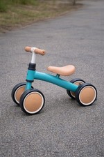 Draisienne Enfant 24 Mois – Vélo Sans Pédales 4 Roues – Sécurisé & Stable Vert