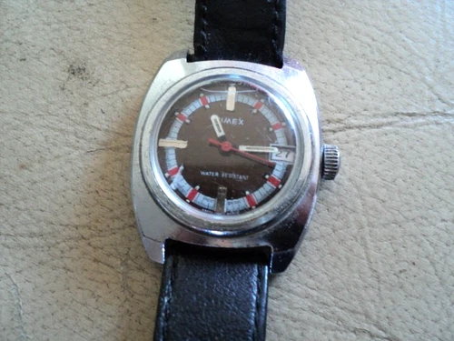 1976 BOY SIZE UNISEX Timex Sprite Wind Up Watch With Date Working