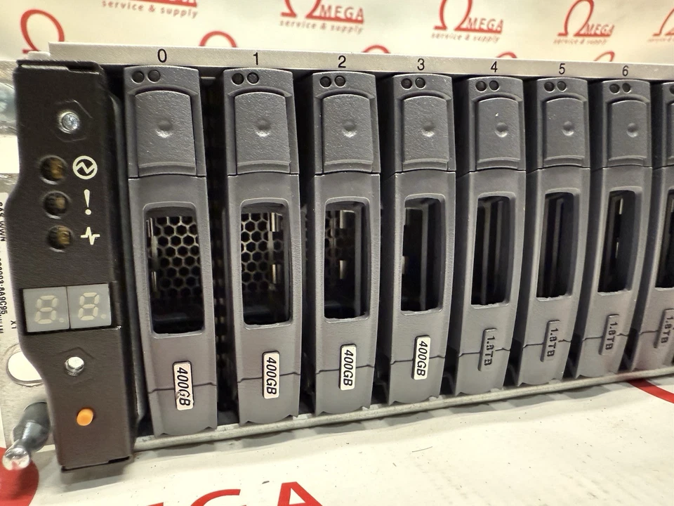 NetApp NAJ-1001 24 Bay 24x 1.2 TB SAS HDD 2x IOM6 111-00190 2x 750W PSU Array - Image 2 of 4