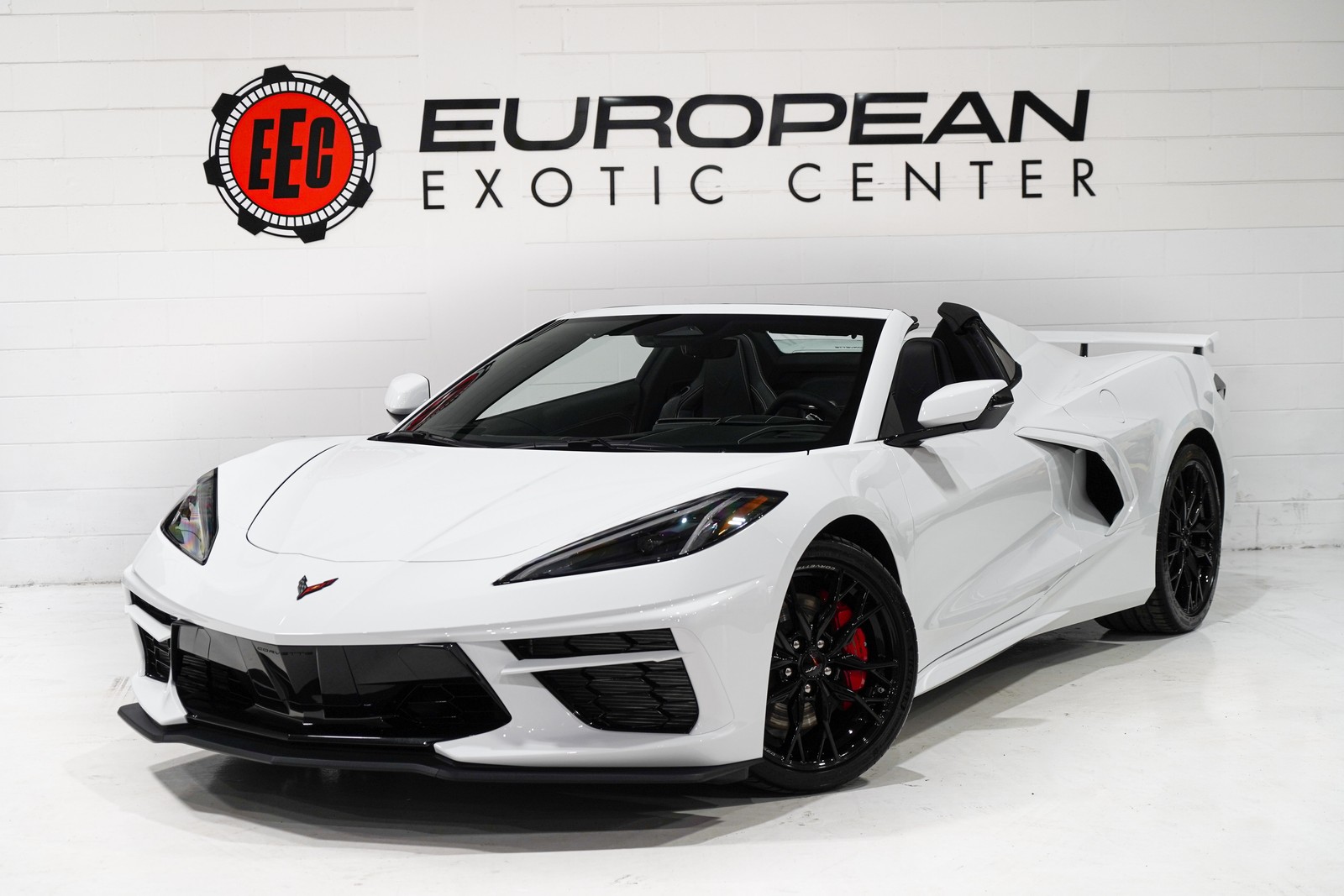 2026 Arctic White Chevrolet Corvette   | C8 Corvette Photo 4