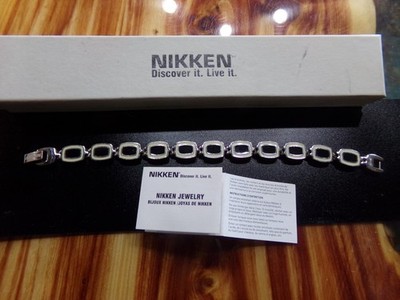 Beautiful NIKKEN Magnetic Therapy Bracelet-Rare Find-black white links adjustabl