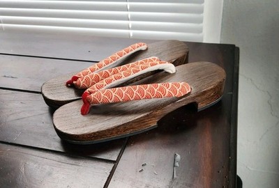 Geta Traditional Wooden Womens Japanese Sandals