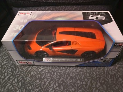 Maisto Special Edition 1:18 Lamborghini Countach LPI  800-4 Diecast Model Car