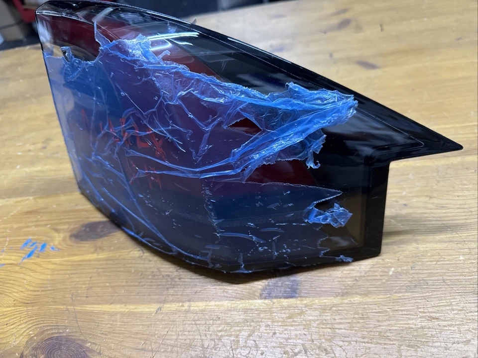 Lámpara trasera exterior derecha Tesla Model X MX 2016-2020 1034333-00-B # 170 Foto 4 de 4