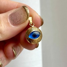 14 Carat Yellow Gold 585 Evil Eye Pendant Glass Eye Bead ‘Diamond Cut’ Engraving