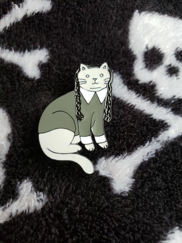 Wednesday Addams Cat Enamel Pin cartoon style pin gothic punk - Picture 3 of 5