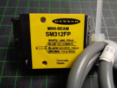 1 x Banner Mini-Beam SM312FP ca 50cm
