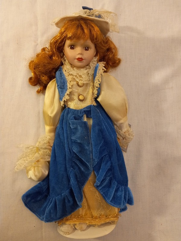Vtg Cathay Collection Sophia Porcelain  Doll