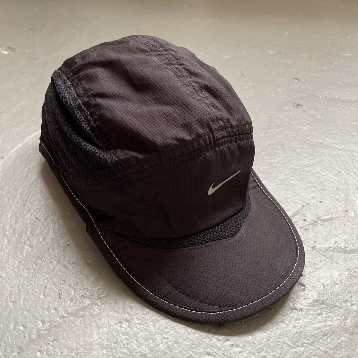 Nike 5-Panel Daybreak Dri-Fit Running Training Mesh Cap Black Rare