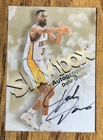 1998-99 NBA Skybox Premium Autographics Dale Davis Indiana Pacers