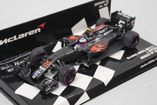 1:43 MINICHAMPS 530164122 McLaren Honda MP4-31 2016 #22 model car