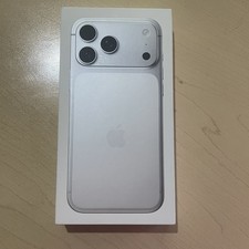 IPHONE 17 Pro Max Silver 256gb BOX ONLY