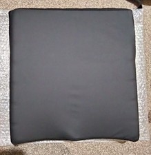 Kubivent Contura Anti-Dekubitus Sitzkissen / Rollstuhlkissen 40x42x8 - NEU