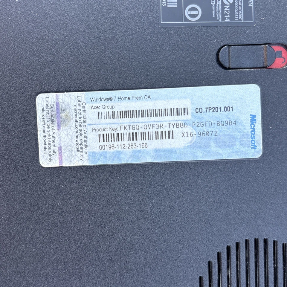 Gateway PEW91 - NV55C03u - 15.5” Laptop - UNTESTED - Image 4 of 4