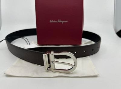 ADJUSTABLE REVERSIBLE DARK BROWN TO BLACK SALVATORE FERRAGAMO BELT SILVER BUCKLE