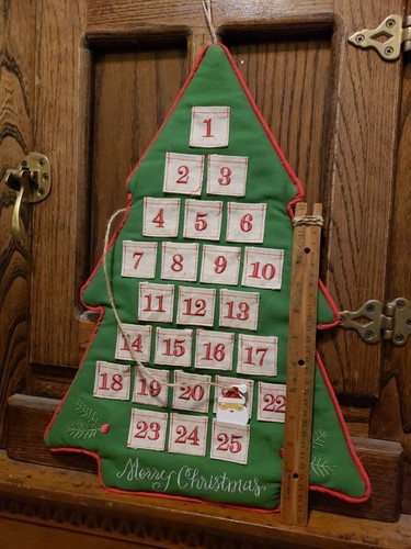 Merry Christmas Advent Calendar - Fabric Tree Count Down Pockets Movable Santa - Picture 6 of 6