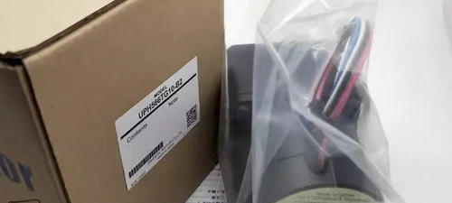 1PC New VEXTA UPH566TG10-B2 UPH566TG10B2 Motor In Box Expedited Shipping - Picture 1 of 1