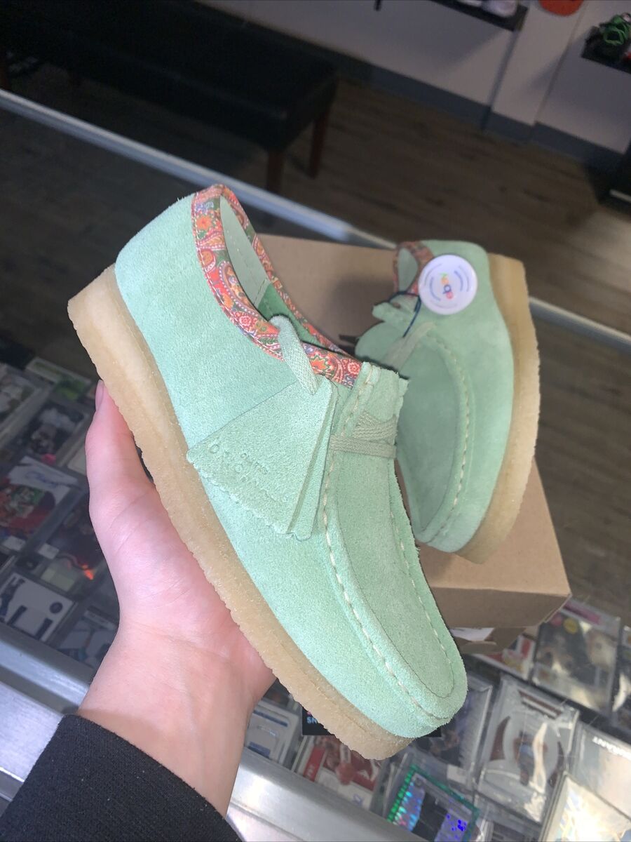 STÜSSY / CLARKS ORIGINALS WALLABEE - Size US 8 Womens rare hard shoe to  find 🔥