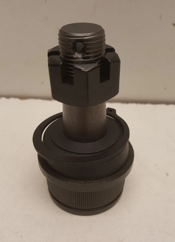 Junta de rótula de suspensión delantera inferior XRF K8431T se adapta a 87-96 Ford F-150 Foto 2 de 4