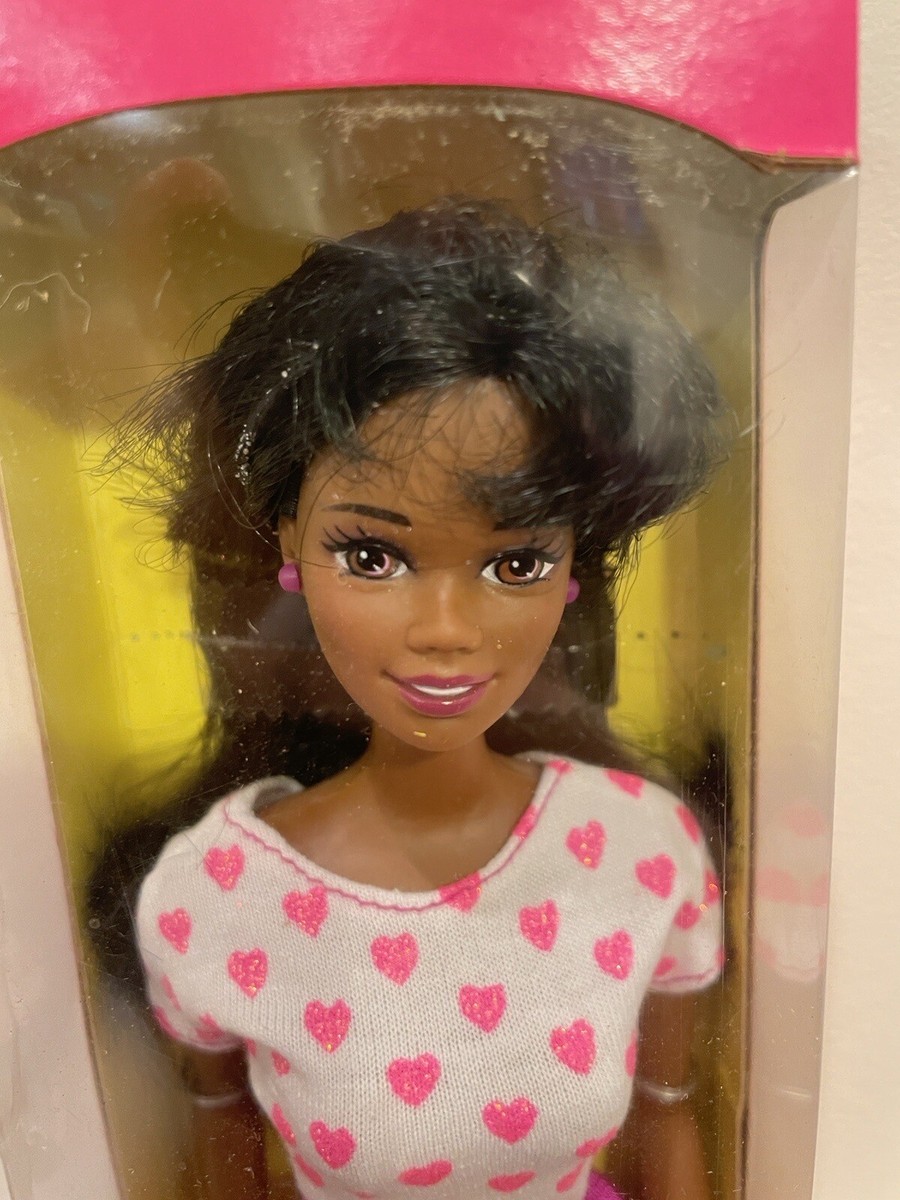NRFB 1995 Pretty Hearts Barbie African American Doll Mattel 14474