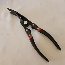 Performance Tool Clip Removal Pliers