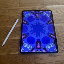 Apple iPad Pro 11 4. Gen WiFi + 5G 128 GB Silber Wie Neu + Apple Pencil