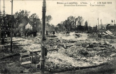 CPA Bruxelles, Incendie dans l'Exposition, 14-15 Aout 1910 - 4831808