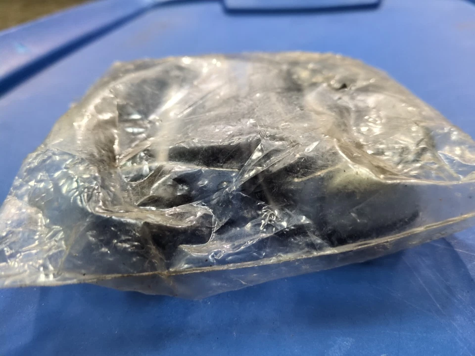 NOS Schwinn Bicycle Pedals Krate Stingray 90s VINTAGE Bow Pedals Sealed - Image 4 of 4