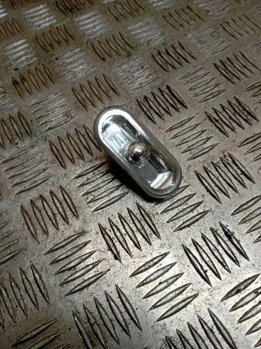 VW PASSAT B7 ALLTRACK 365 Kotflügelblinker vorne links 1.78 Petrol 33840276