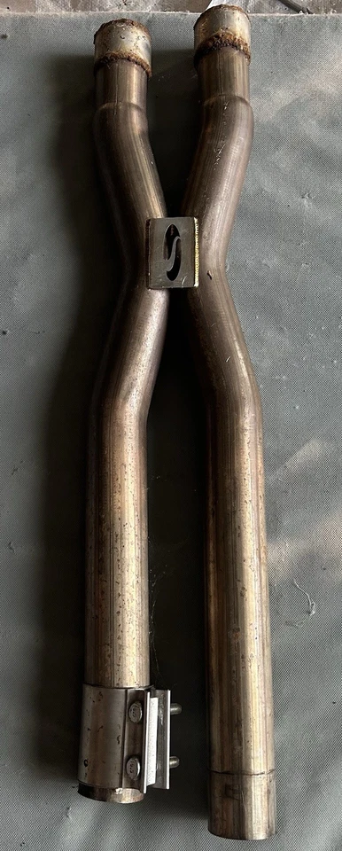 Mustang GT 2015-2023 Steeda X- Pipe Foto 2 de 2