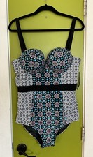 NWT Torrid Sz 1 One Piece Push Up Padded Underwire Cut-Out Mesh Retro Swimsuit