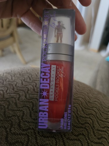 Urban Decay Pocket Rocket Lip Gloss In Colin Red New In box Deadstock - - Picture 2 of 7