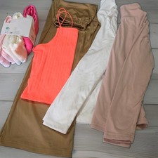 Paket Mädchen 11-12 Jahre gemischtes Material 7 Artikel in sehr gutem Zustand