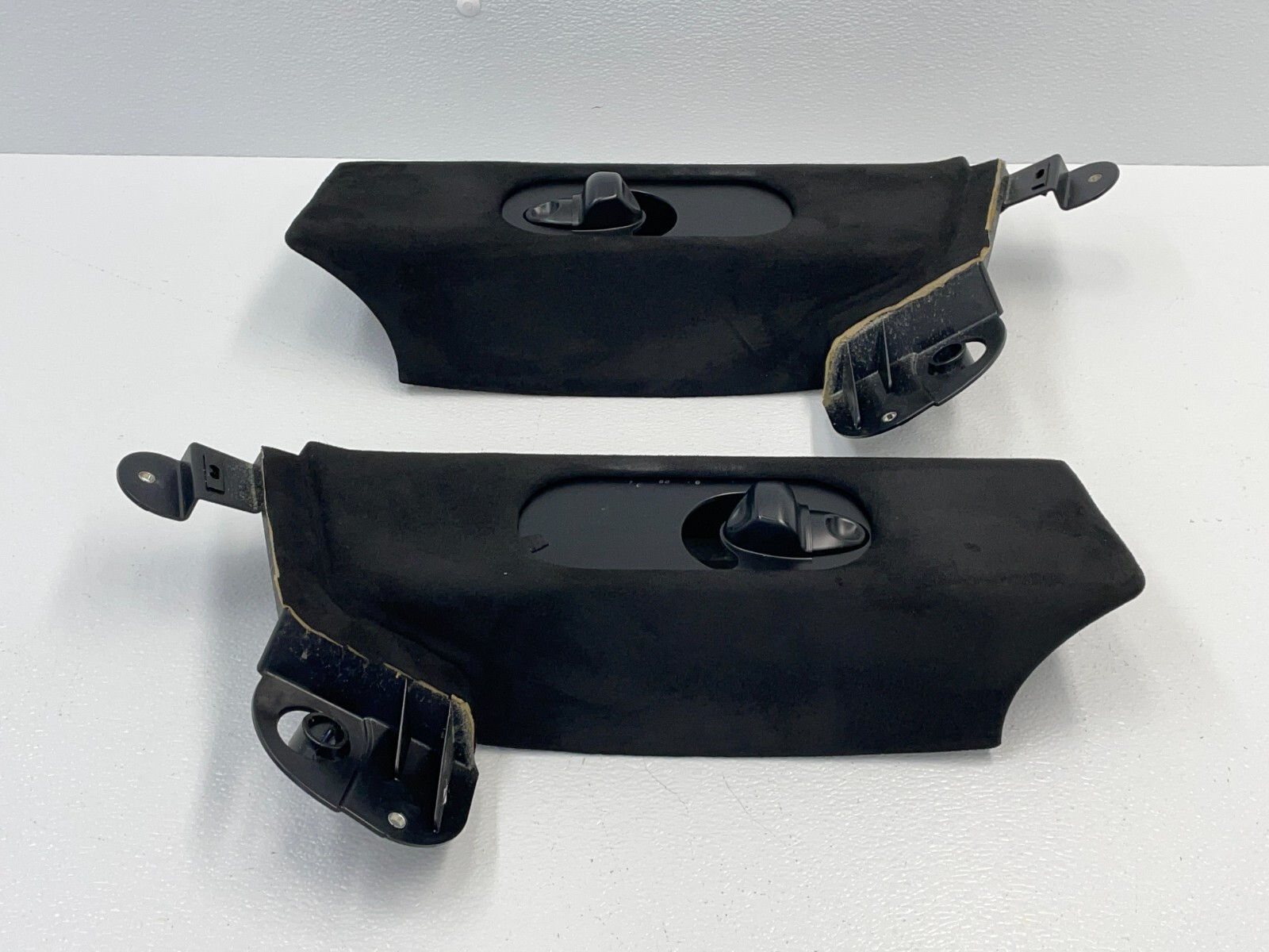 13 14 Maserati Granturismo M145 Left & Right B Pillar Trim Panel Set 1458 OEM