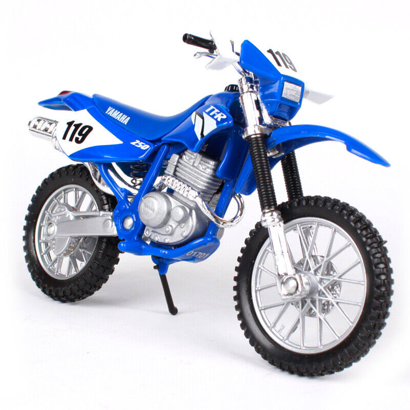 4€02 sur Jouet Moto Miniature Maisto Yamaha TT-R250 1/18 Bleu Modèle Réduit  - Modèle réduit - Achat & prix