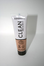 Covergirl Vegan Clean Foundation Invisible 125 Buff Beige