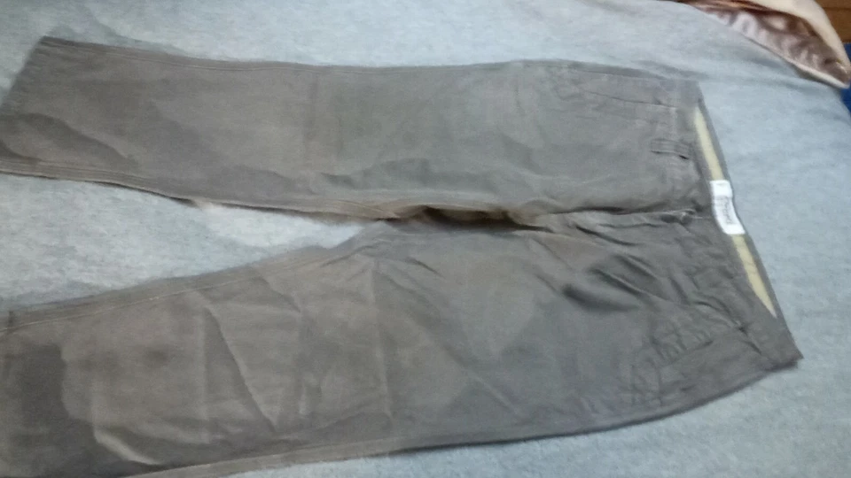 Pantalones de lona Mountain Khakis para hombre 36x30 Jackson Hole calce relajado caqui al aire libre  Foto 2 de 4